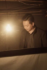 Shihong He