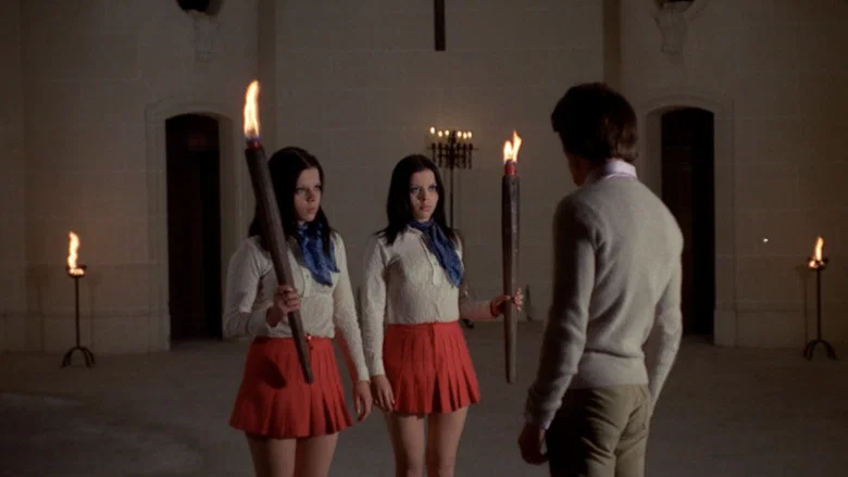 The Nude Vampire screenshot 4