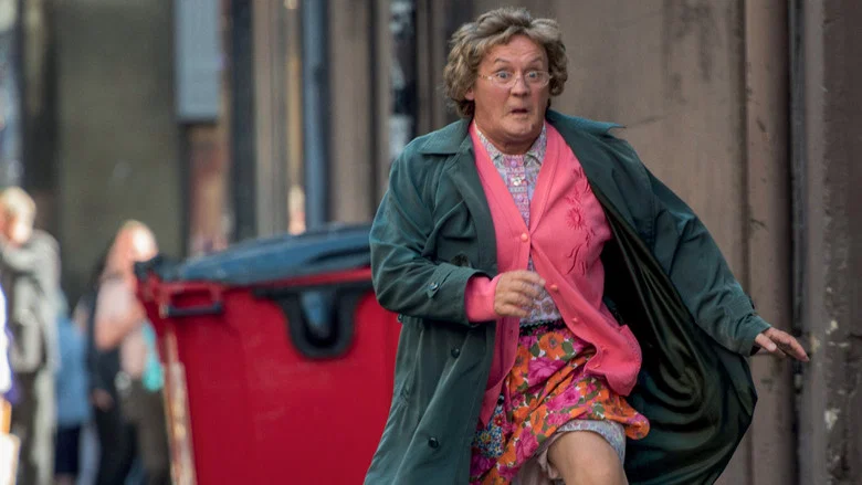 Mrs. Brown's Boys D'Movie screenshot 2