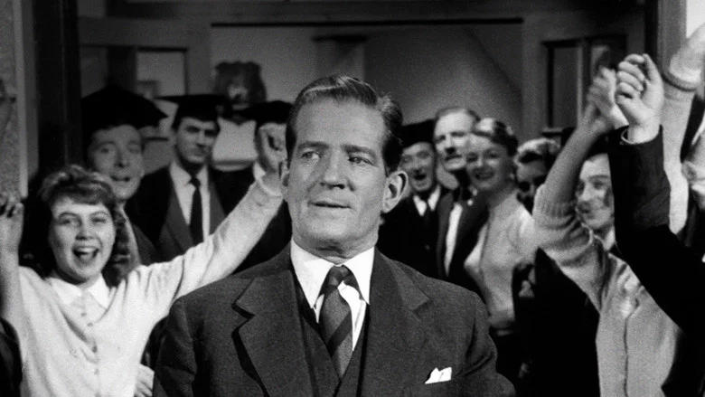 Carry On Teacher screenshot 1