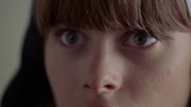 To the Devil a Daughter screenshot 6