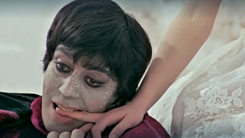 One Hamlet Less screenshot 7