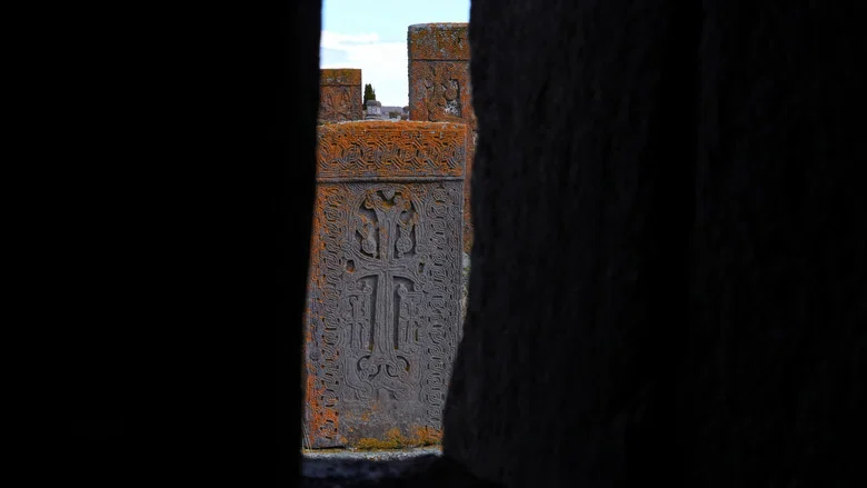 Tombstone screenshot 2