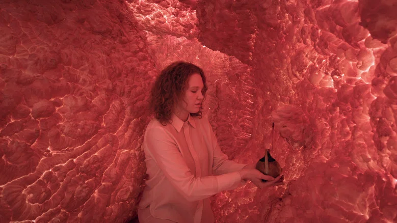 THE WOMAN WHOSE HEAD WAS AN ASTEROID screenshot 1