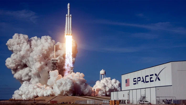 Elon Musk: The Real Life Iron Man screenshot 3
