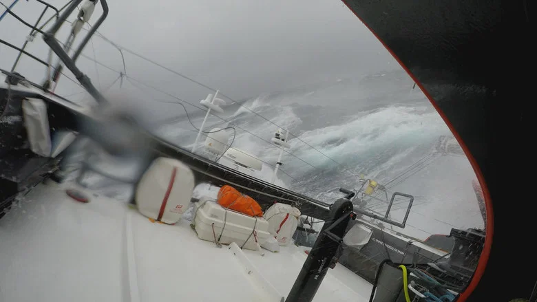 Alone at Sea screenshot 5