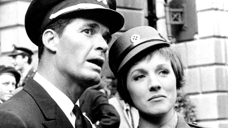 The Americanization of Emily screenshot 2