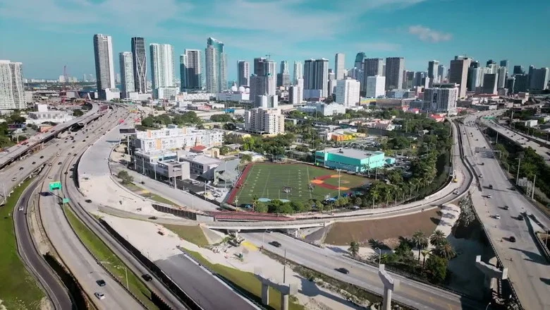 Crossing Overtown screenshot 1