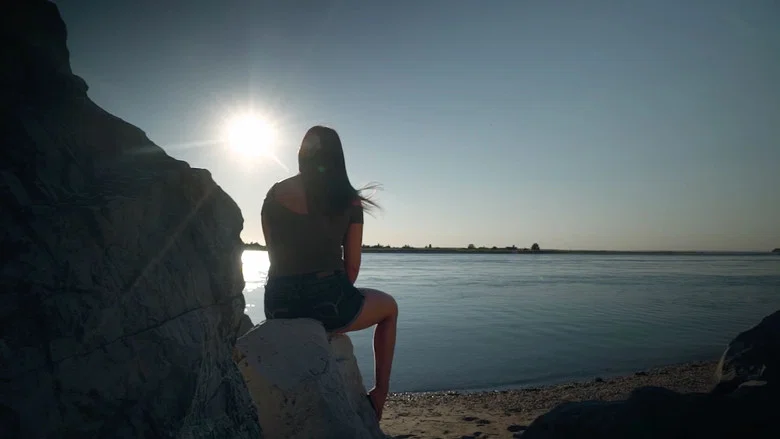 Stories of Strength and Hope: Preventing Youth Suicide screenshot 1