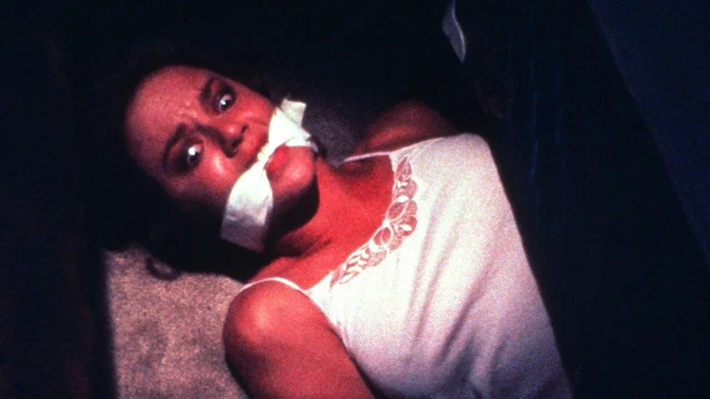 Initiation: Silent Night, Deadly Night 4 screenshot 2