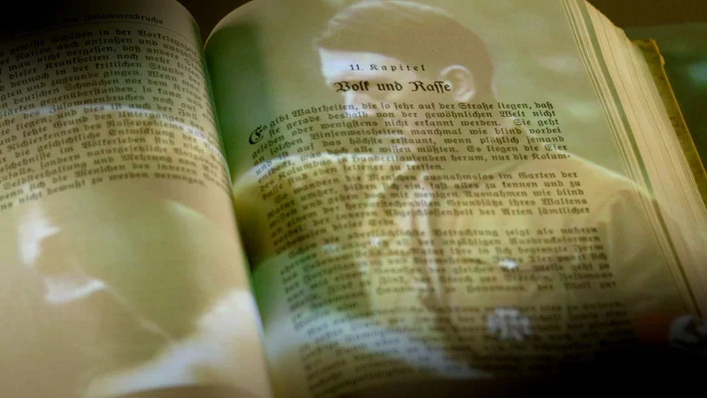 Mein Kampf - Das gefährliche Buch screenshot 1