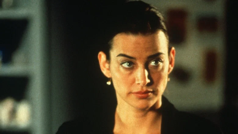 The Wasp Woman screenshot 1