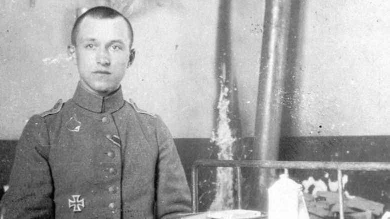 102 Years in the Heart of Europe: A Portrait of Ernst Jünger screenshot 2