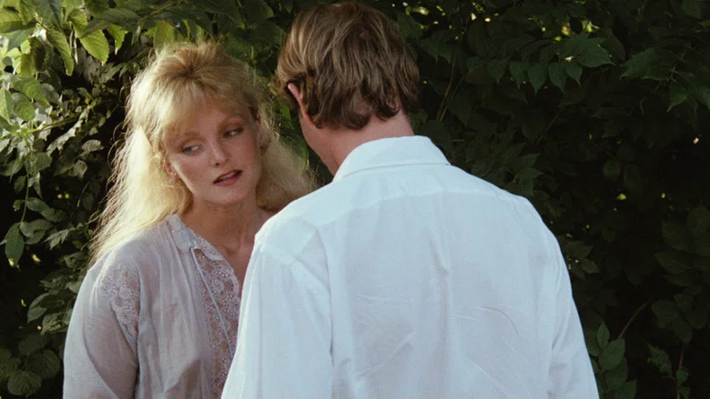 Pauline at the Beach screenshot 8