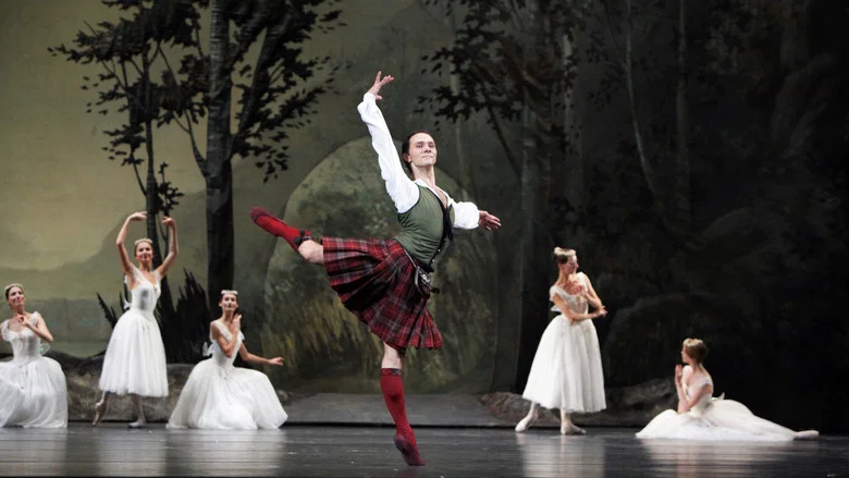 Bolshoi Ballet: La Sylphide screenshot 1