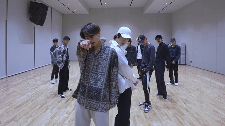 BACKSTAGE: TXT x EN- screenshot 1
