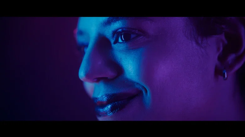 Sam Wants Her Sweater Back screenshot 3