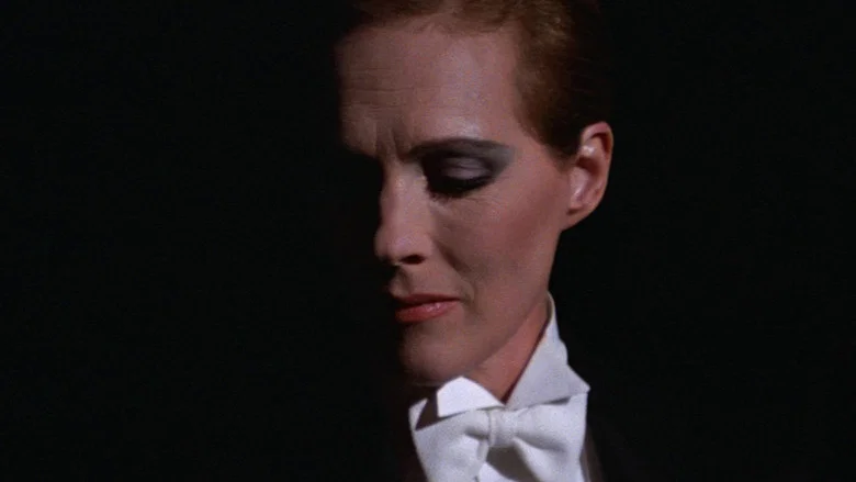 Victor/Victoria screenshot 6