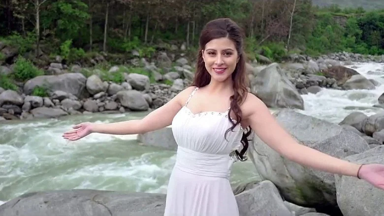 Luckhnowi Ishq screenshot 5