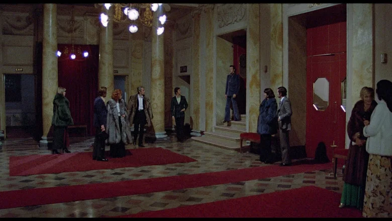 The Killer Reserved Nine Seats screenshot 3