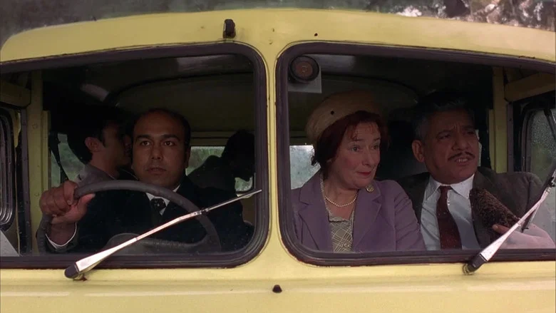 East Is East screenshot 2