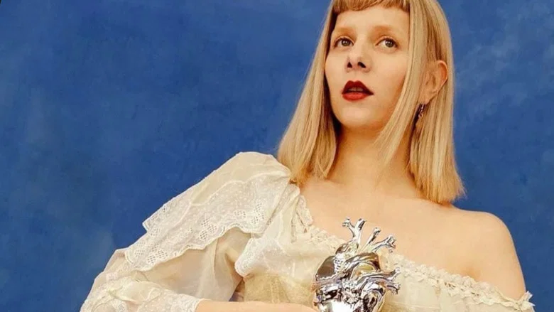 AURORA HAIK screenshot 1
