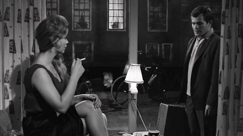 Girl in the Window screenshot 6