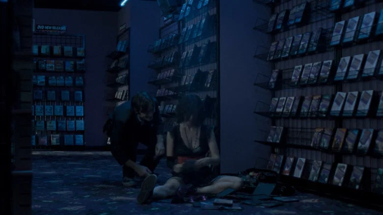 Watching the Detectives screenshot 6