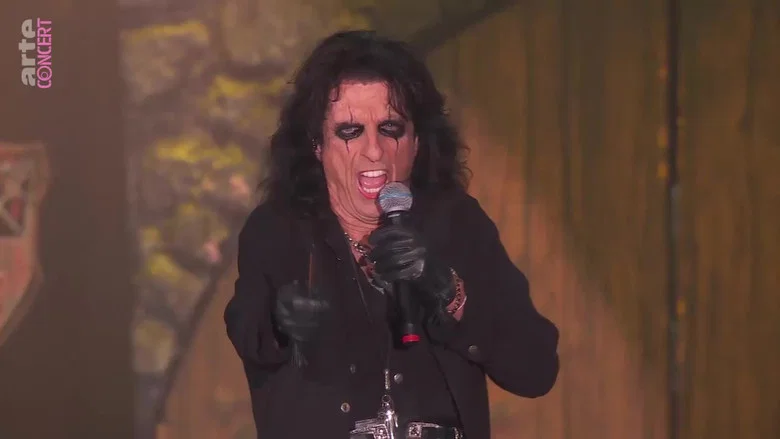 Alice Cooper - Road (Live at Hellfest 2022) screenshot 6