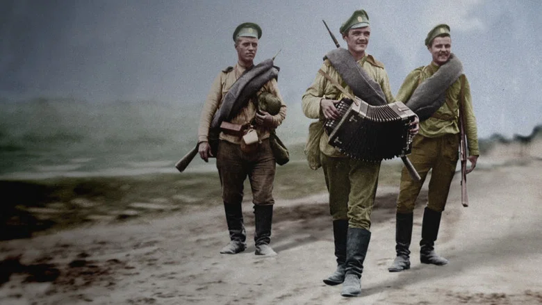1917: One Year, Two Revolutions screenshot 3