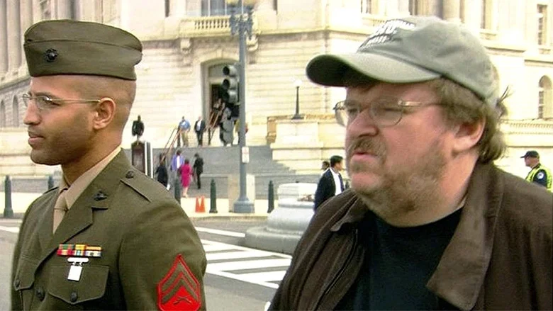Fahrenheit 9/11 screenshot 5