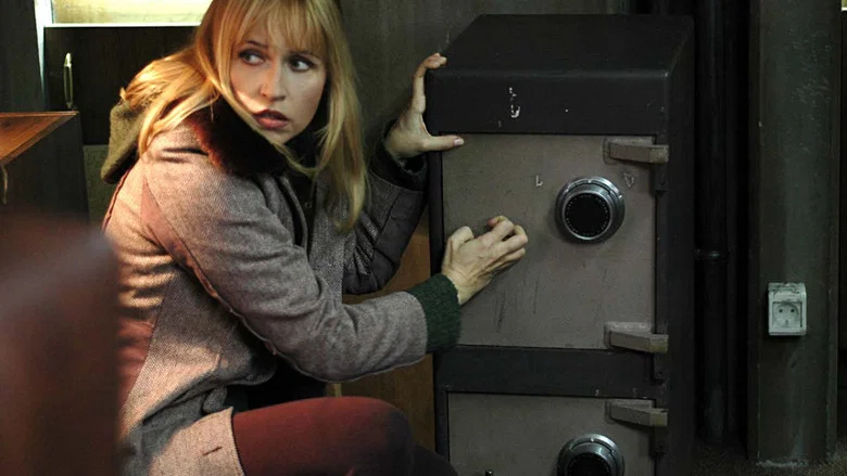Love and Other Crimes screenshot 8