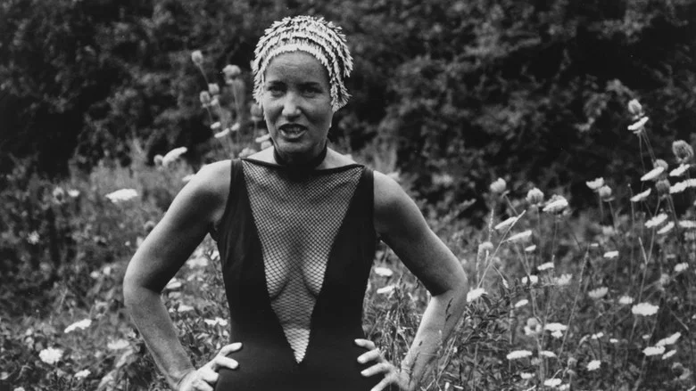 Grey Gardens screenshot 3