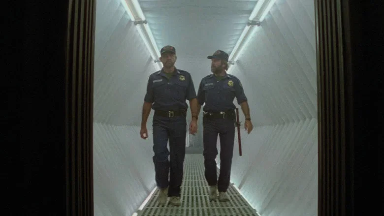 Outland screenshot 1