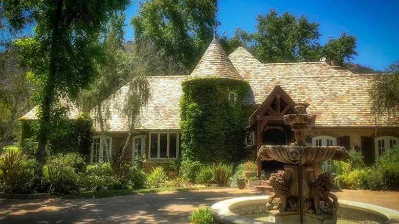 The Enchanted Cottage screenshot 1