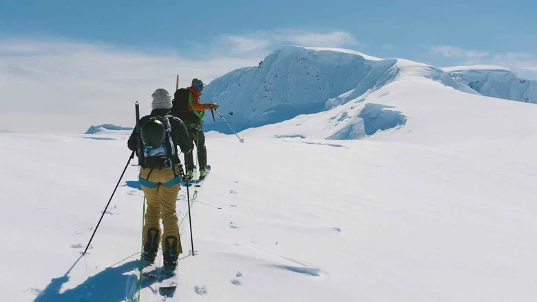 Out of Bounds: An Epic Mountain Journey screenshot 2