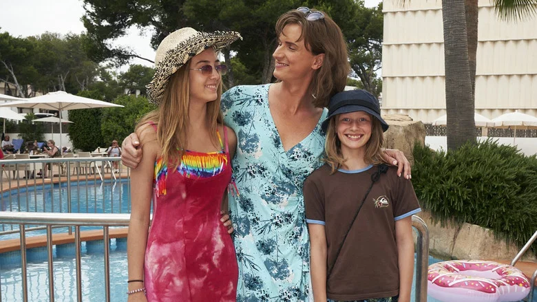 A Perfectly Normal Family screenshot 2