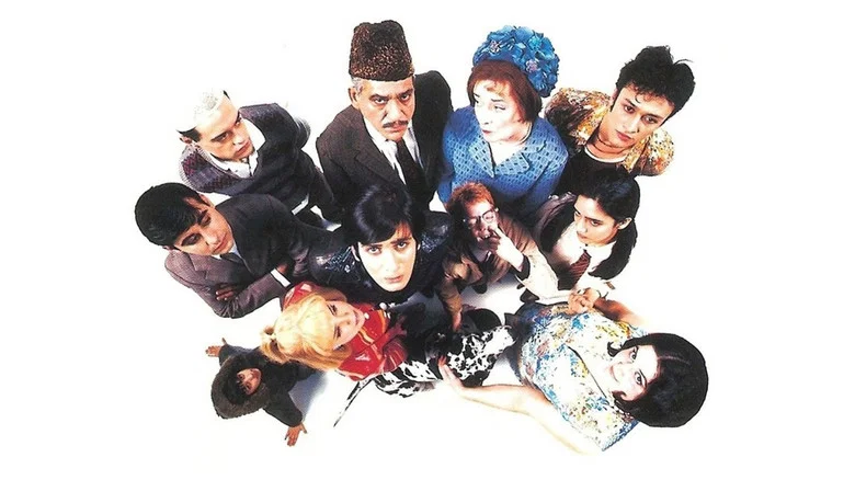 East Is East screenshot 4