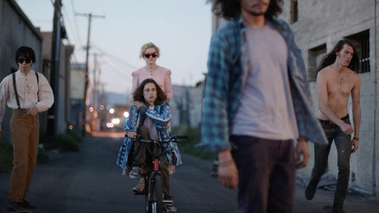 Electrick Children screenshot 5