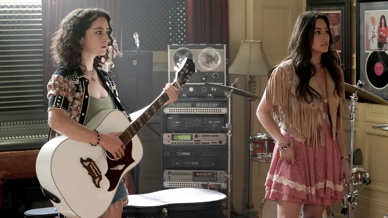 Torn Hearts screenshot 8