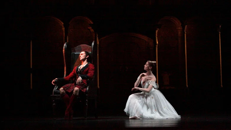 Bolshoi Ballet: La Sylphide screenshot 2