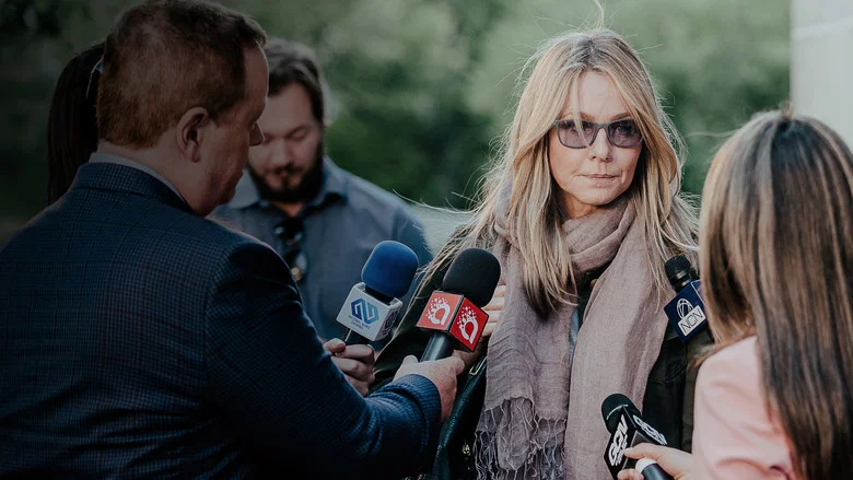 Escaping the NXIVM Cult: A Mother's Fight to Save Her Daughter screenshot 7
