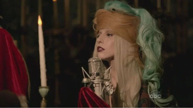 A Very Gaga Thanksgiving screenshot 3