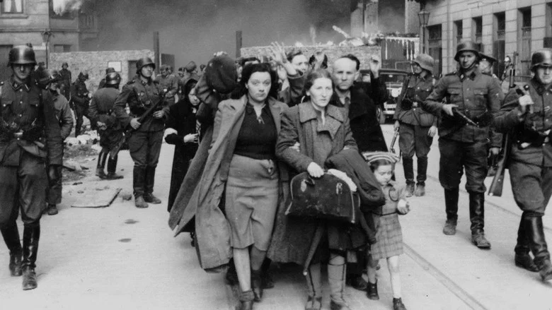Ghettos in the Holocaust screenshot 2