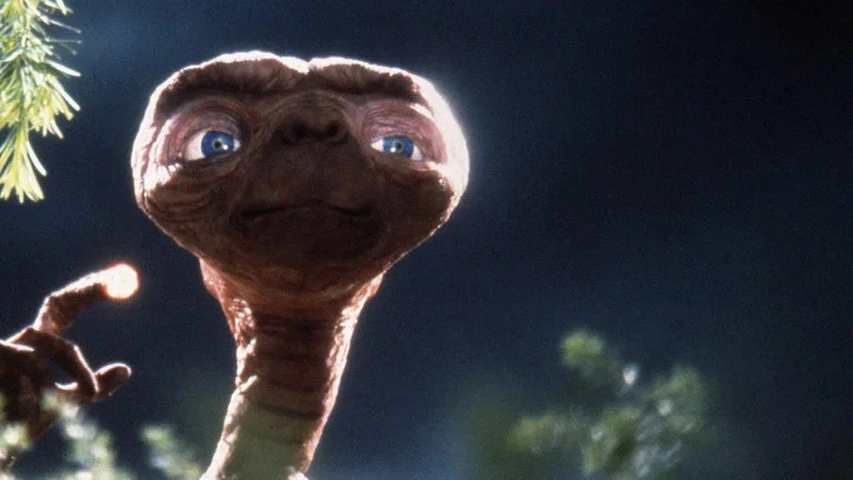 E. T., an Emotional Blockbuster screenshot 1