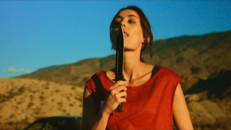 Caged screenshot 4