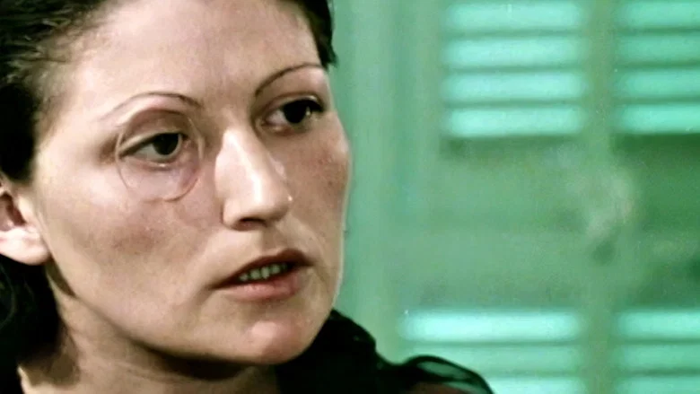 Jailhouse Wardress screenshot 1