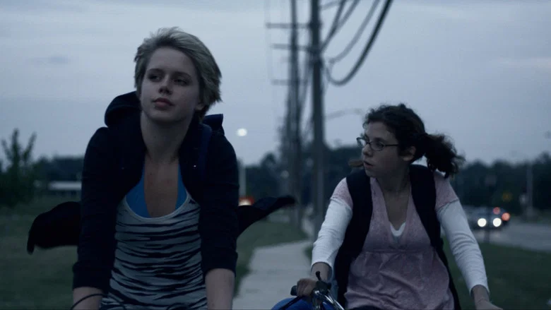 The Myth of the American Sleepover screenshot 1