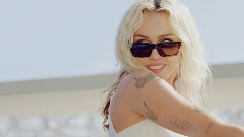 Miley Cyrus - Endless Summer Vacation (Backyard Sessions) screenshot 1