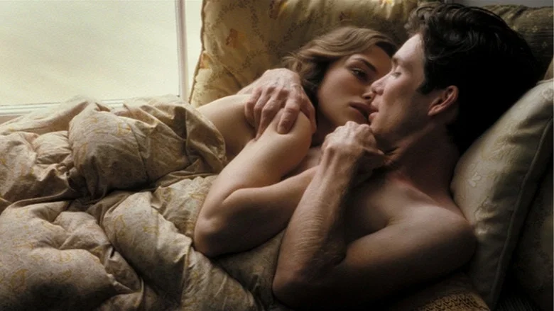 The Edge of Love screenshot 7